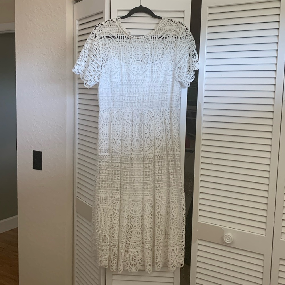 Olivia Culpo X Le Tote lace midi dress